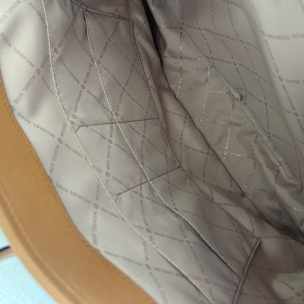 Michael Kors Laptop Bag - Picture 5 of 6